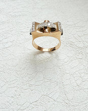 Charger l&#39;image dans la galerie, COLETTE
